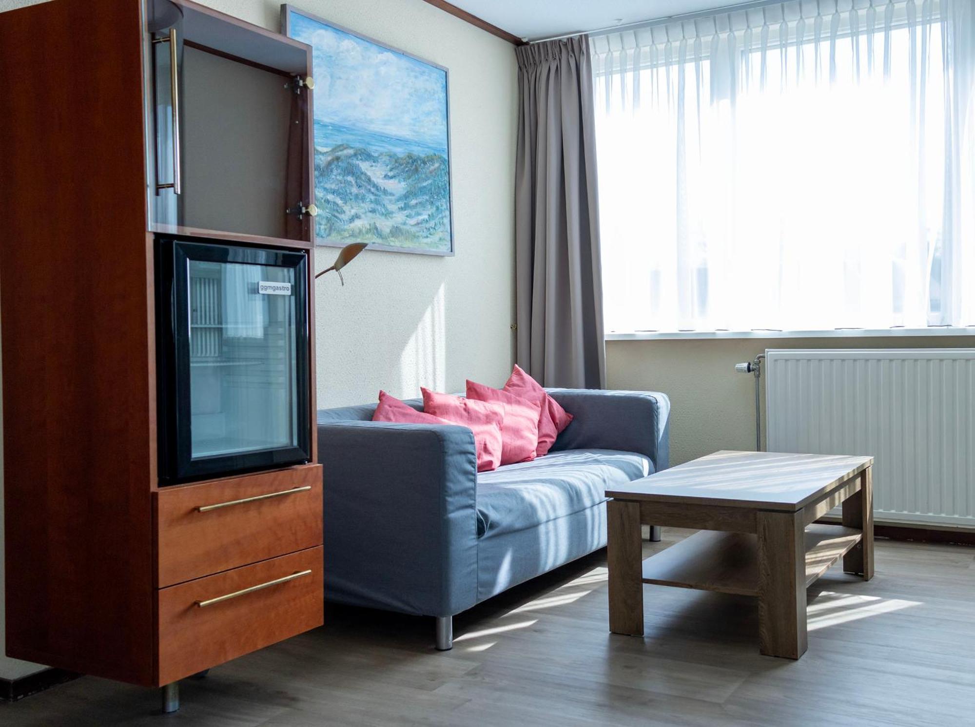 Hotel De Torenhoeve Burgh-Haamstede Esterno foto