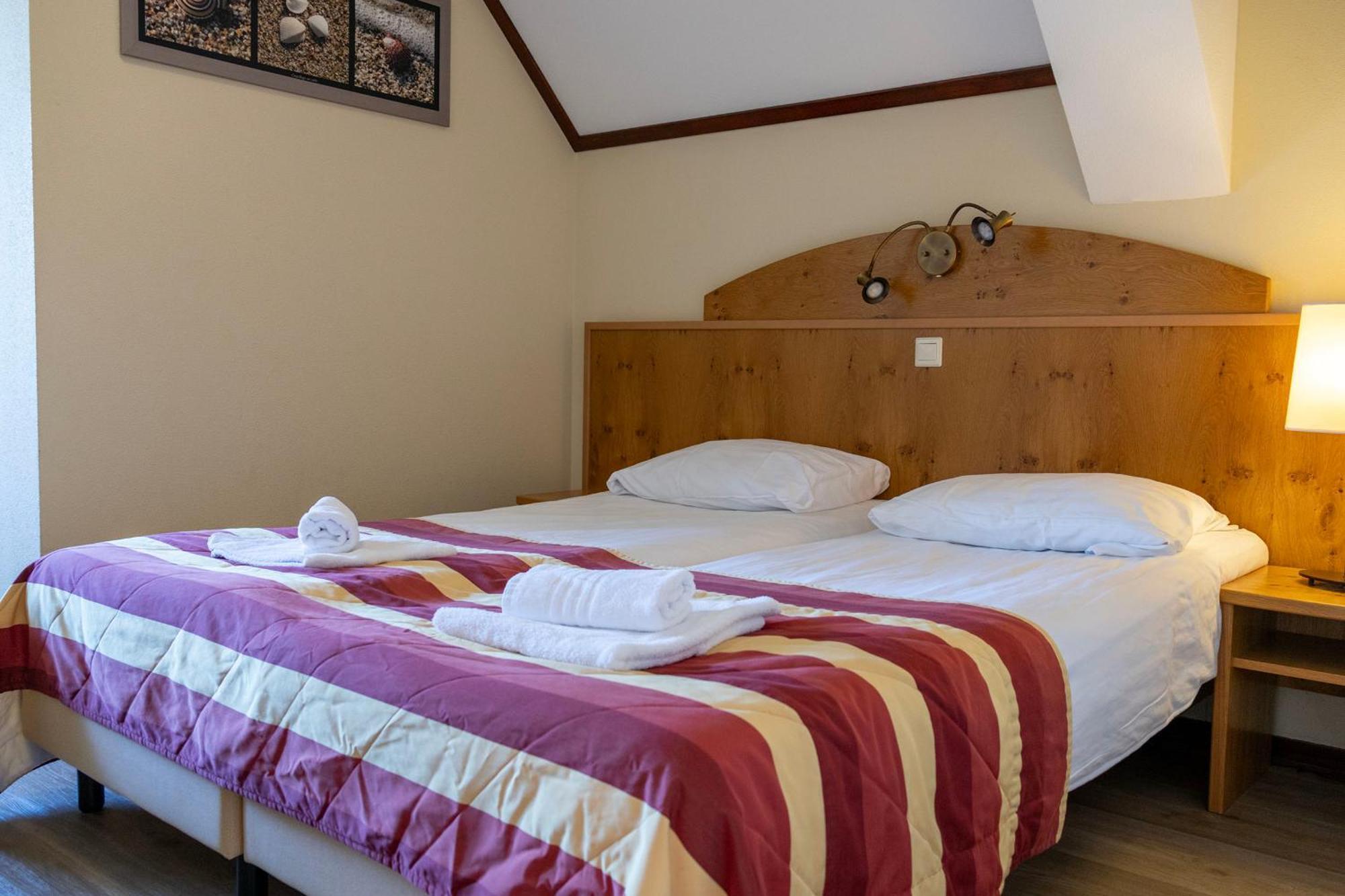 Hotel De Torenhoeve Burgh-Haamstede Esterno foto